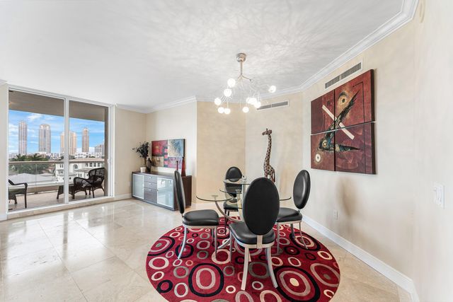 6000 Island Boulevard 604, Aventura, FL 33160