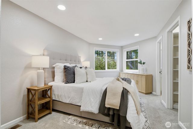 12708 NE 97th Place, Kirkland, WA 98033