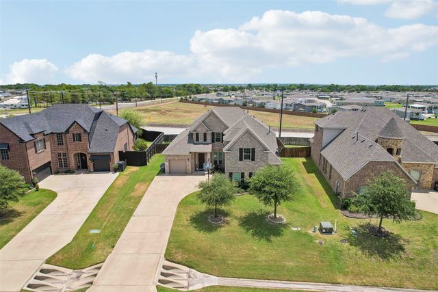 1917 Doves Landing Lane, Wylie, TX 75098