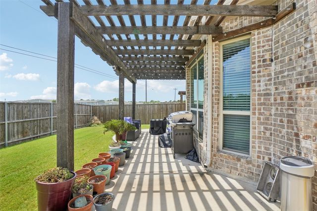 1917 Doves Landing Lane, Wylie, TX 75098