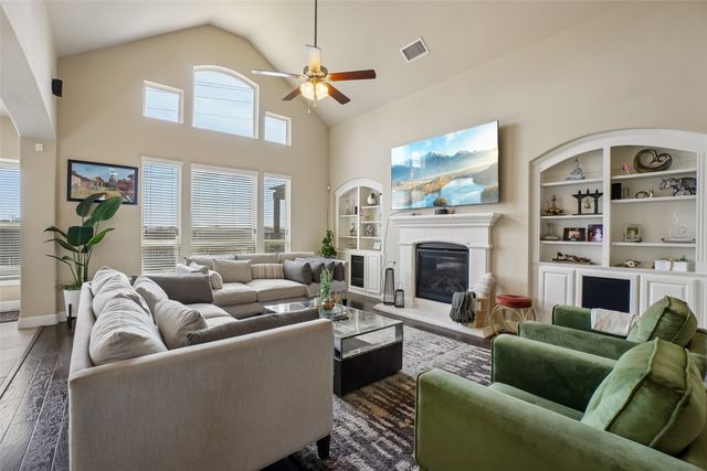 1917 Doves Landing Lane, Wylie, TX 75098