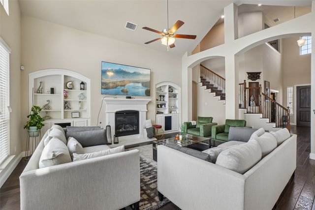 1917 Doves Landing Lane, Wylie, TX 75098