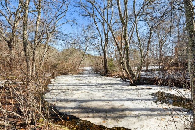 111 Pinecrest Beach Drive, Teaticket, MA 02536