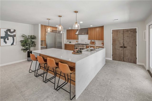 743 South Rosemary Drive, Bryan, TX 77802