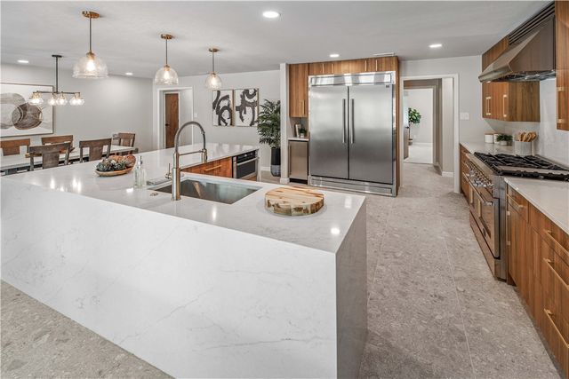 743 South Rosemary Drive, Bryan, TX 77802