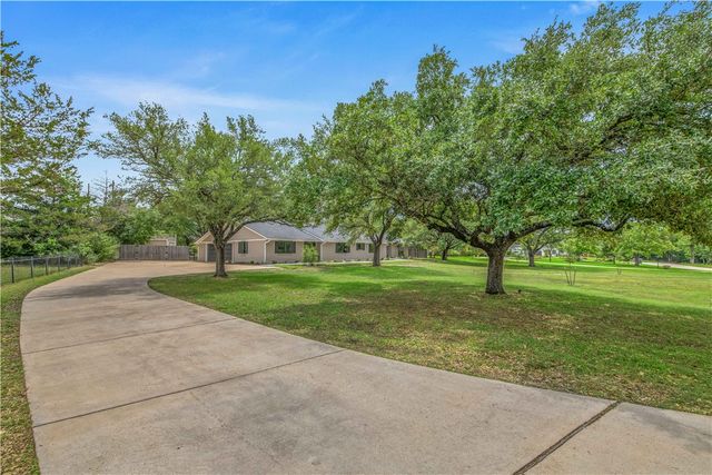 743 South Rosemary Drive, Bryan, TX 77802