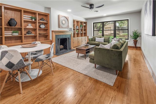 743 South Rosemary Drive, Bryan, TX 77802