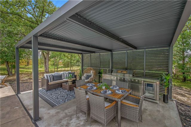 743 South Rosemary Drive, Bryan, TX 77802