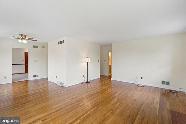 3209 BRISTOL DR, Wilmington, DE 19808
