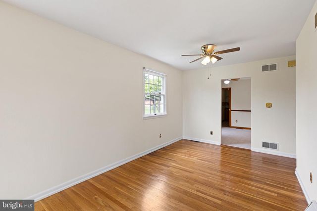 3209 BRISTOL DR, Wilmington, DE 19808