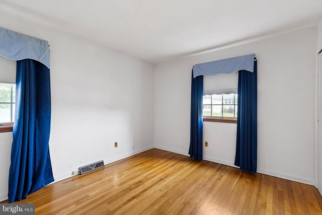 3209 BRISTOL DR, Wilmington, DE 19808