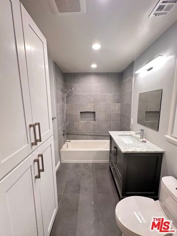 4717 Glenwood Avenue, La Crescenta, CA 91214
