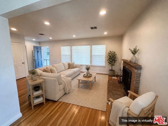 4717 Glenwood Avenue, La Crescenta, CA 91214
