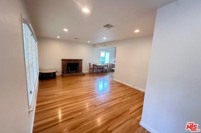 4717 Glenwood Avenue, La Crescenta, CA 91214