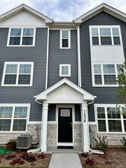 1534 Yosemite Way, Pingree Grove, IL 60140