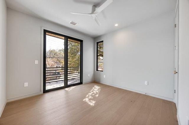 107 W Johanna ST B, Austin, TX 78704