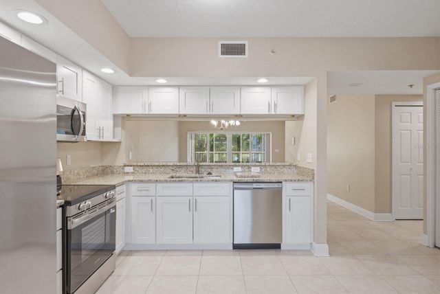 960 STARKEY ROAD 5105, Largo, FL 33771