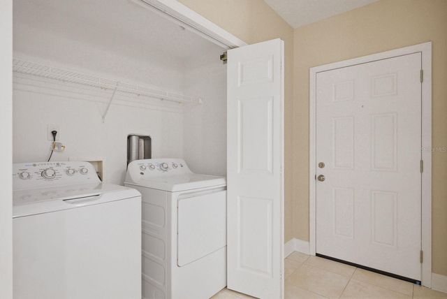 960 STARKEY ROAD 5105, Largo, FL 33771