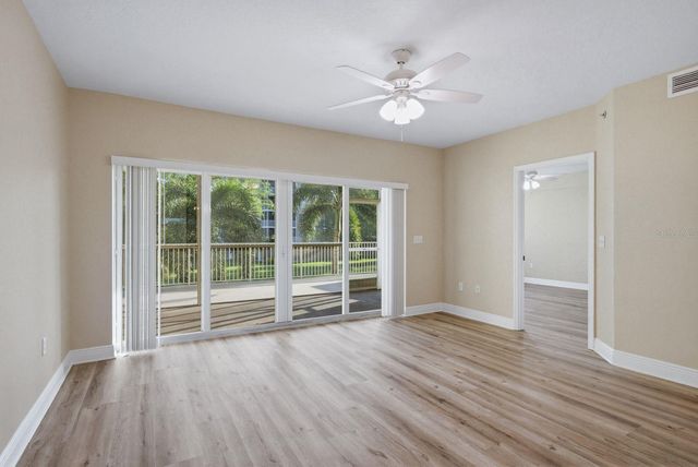 960 STARKEY ROAD 5105, Largo, FL 33771