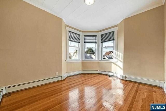 74 Plauderville Avenue 3, Garfield, NJ 07026