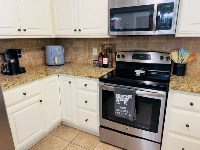 330 Austin Creek Dr Drive, Austin, AR 72007