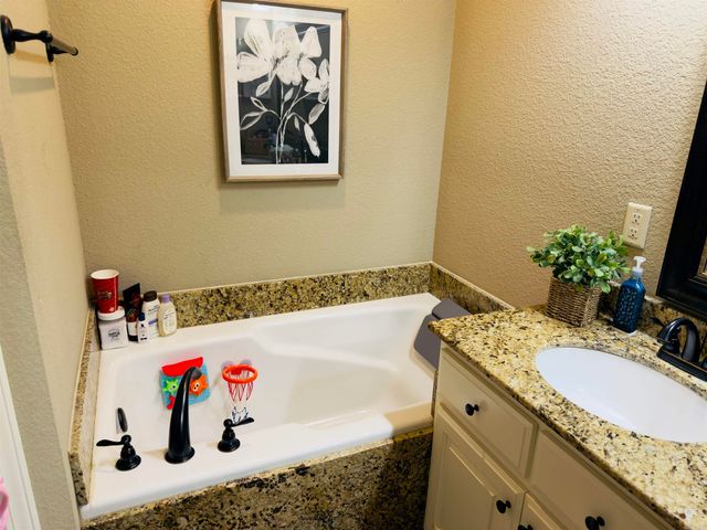330 Austin Creek Dr Drive, Austin, AR 72007