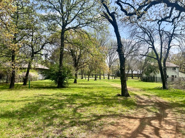 103 Wild Oak Lane, Hickory Creek, TX 75065