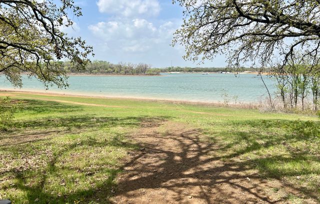103 Wild Oak Lane, Hickory Creek, TX 75065