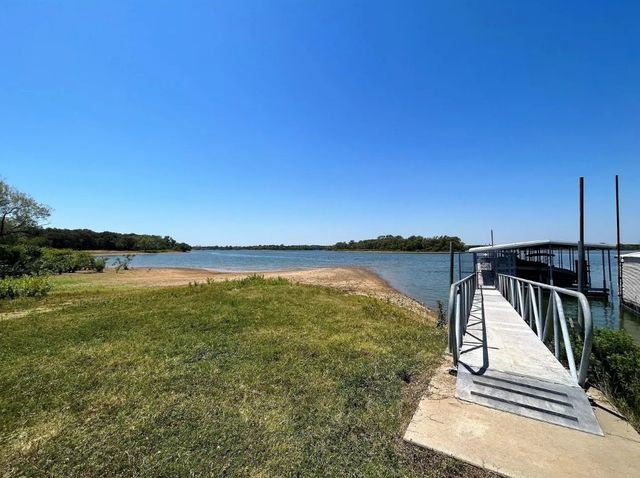 103 Wild Oak Lane, Hickory Creek, TX 75065