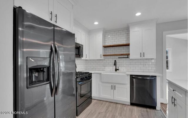 925 Stafford Drive, Toms River, NJ 08753