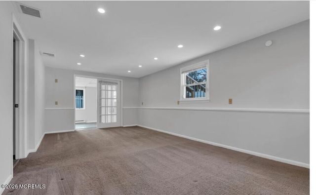 925 Stafford Drive, Toms River, NJ 08753