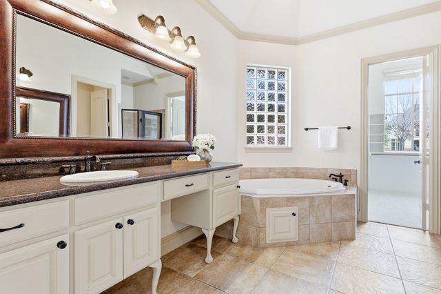 3329 Boggett Court, Grapevine, TX 76092