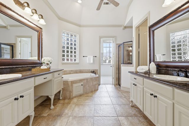 3329 Boggett Court, Grapevine, TX 76092