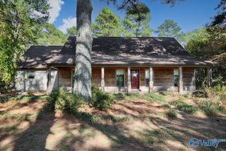 1307 Lindsay Lane, Athens, AL 35613