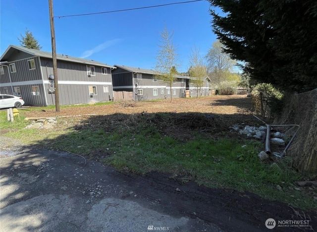 1106 Wood Avenue, Kelso, WA 98626