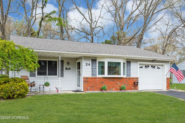 24 Texas Boulevard, Whiting, NJ 08759