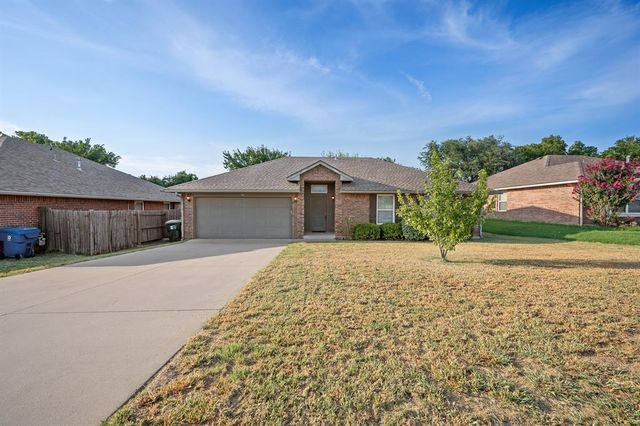 401 Tecumseh Meadows Court, Norman, OK 73069