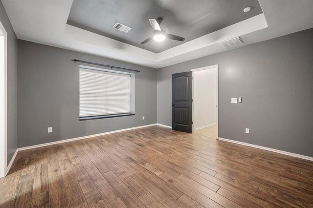 401 Tecumseh Meadows Court, Norman, OK 73069