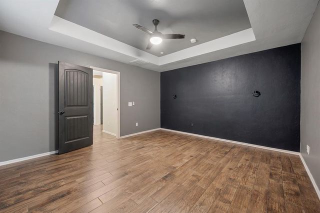 401 Tecumseh Meadows Court, Norman, OK 73069