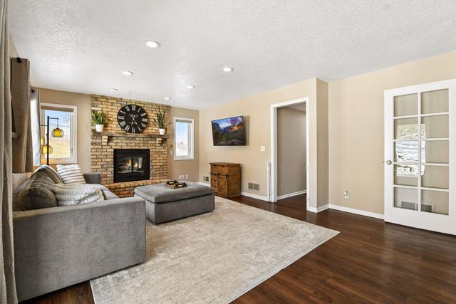 3175 Aspen Avenue, Maple Plain, MN 55359
