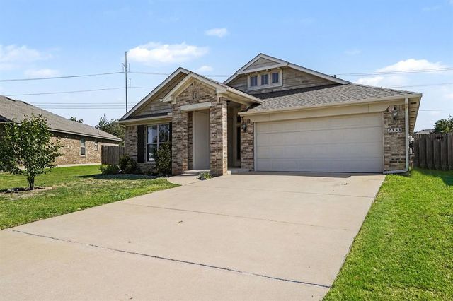 2353 NW 191st Court, Edmond, OK 73012
