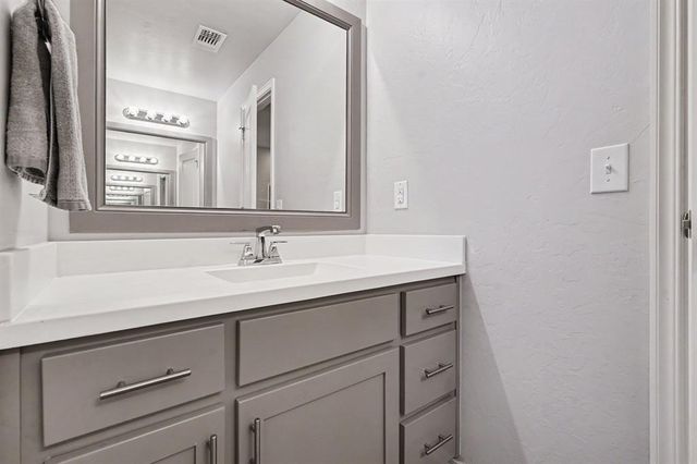 2353 NW 191st Court, Edmond, OK 73012