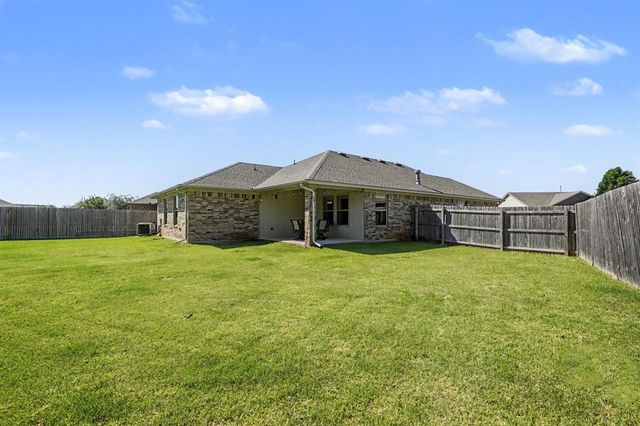 2353 NW 191st Court, Edmond, OK 73012