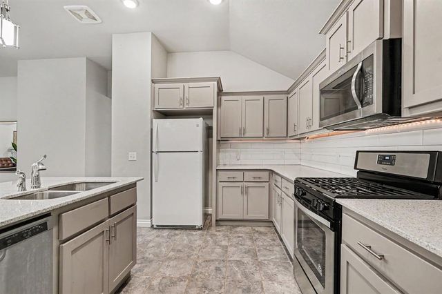 2353 NW 191st Court, Edmond, OK 73012