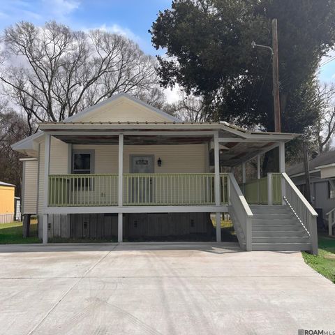 12344 Deck Blvd, Geismar, LA 70734