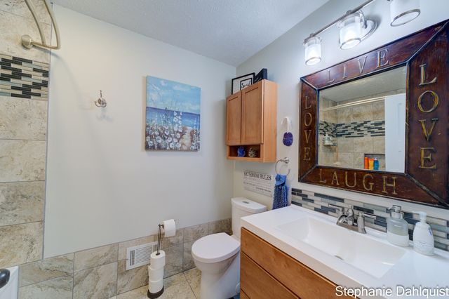 3711 Automobile Road, Muskegon, MI 49445