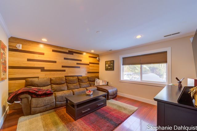 3711 Automobile Road, Muskegon, MI 49445