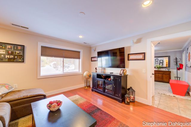 3711 Automobile Road, Muskegon, MI 49445