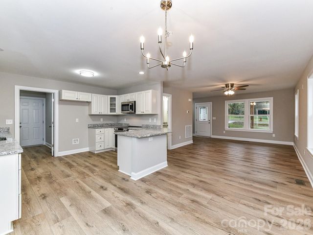 573 Wade Road, Oakboro, NC 28129