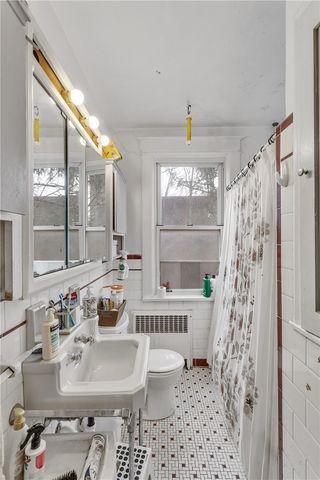 123 Cemetery Ln, Ross Twp, PA 15237